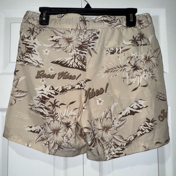 Good Vibes Beige/Brown 3 way stretch tropical swim Shorts. Size M. NWT - Picture 2 of 16